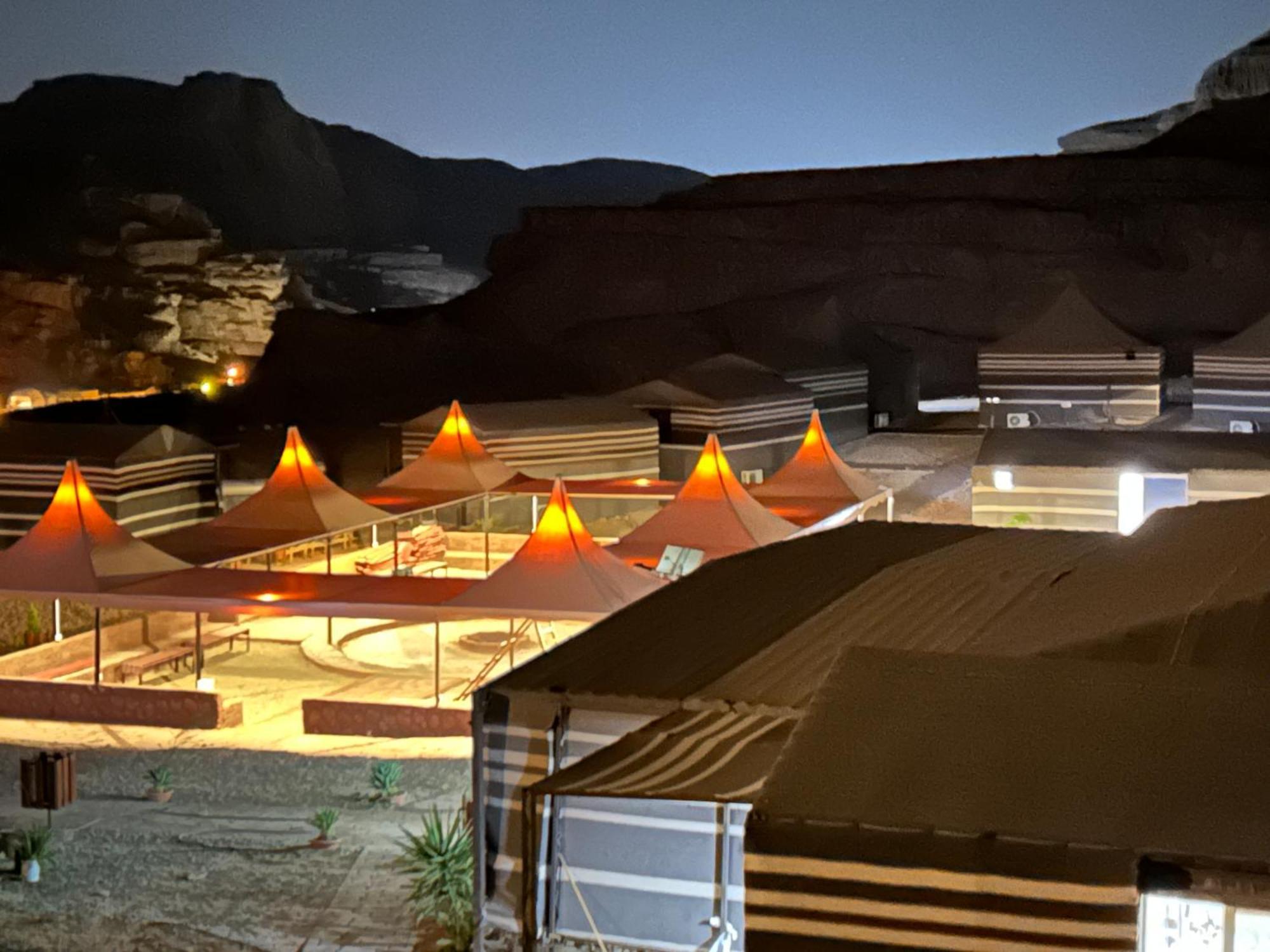 Desert Island Camp Ουάντι Ραμ Εξωτερικό φωτογραφία